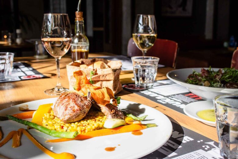 Introducing New Restaurants 3 louis hansel cH5IPjaAYyo unsplash