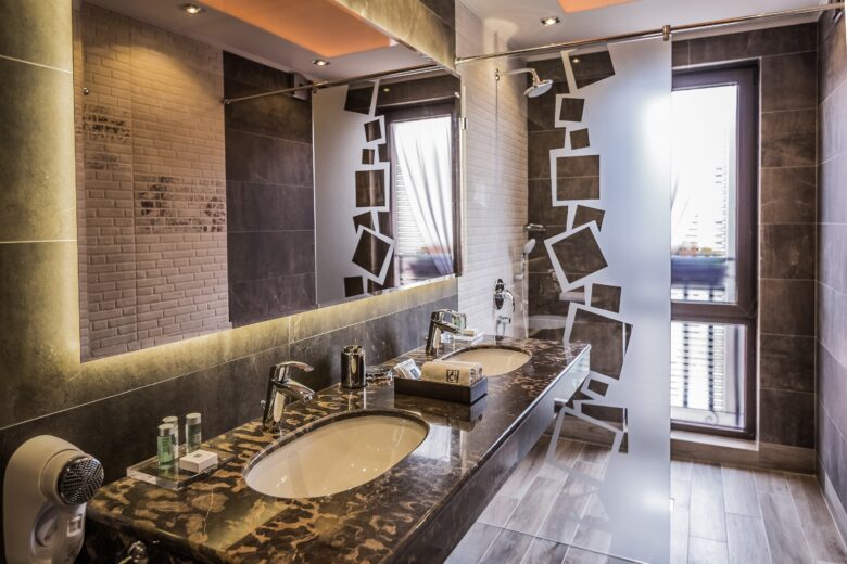 Stay 10 a3 bathroom